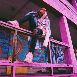 Meet your Posher, Ché